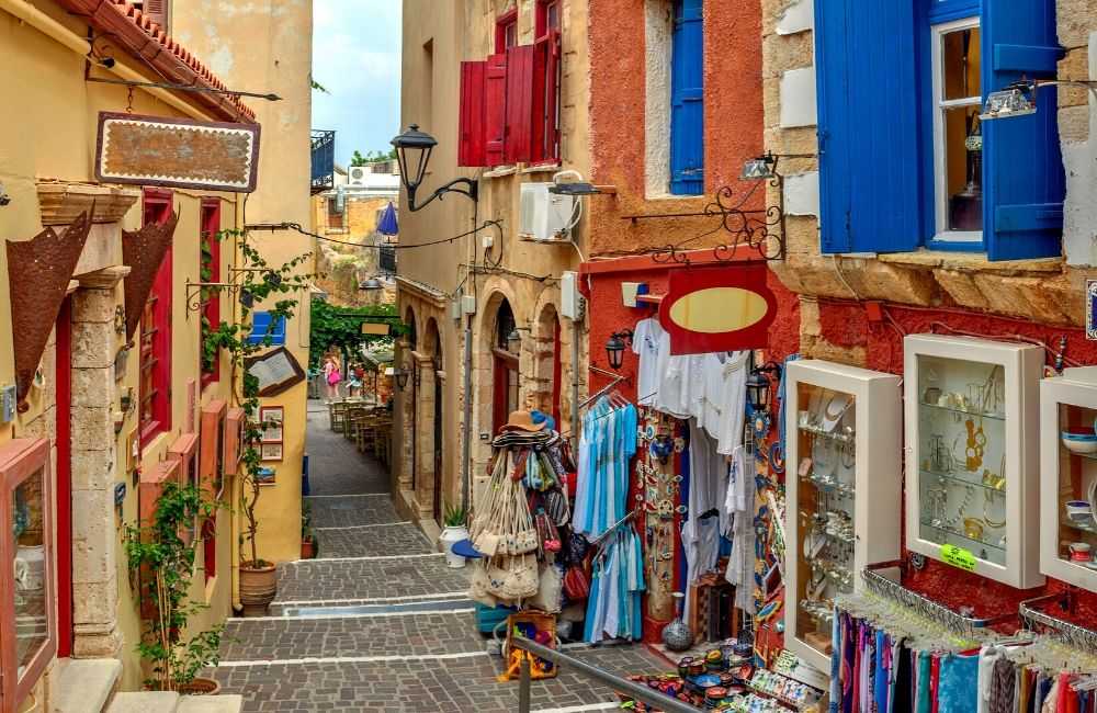 Chania Town – Cobbled And Narrow Streets. Places To Visit In Greece